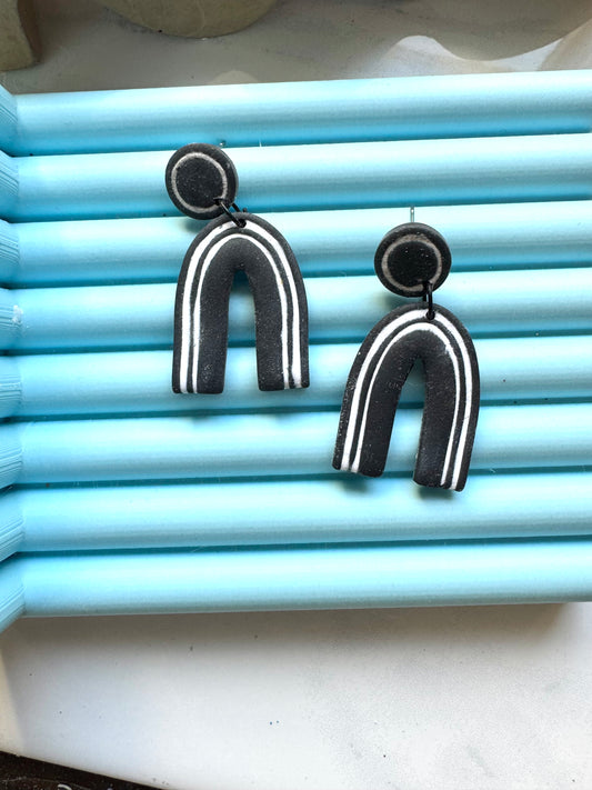 Geo Arch Outline Clay Earrings