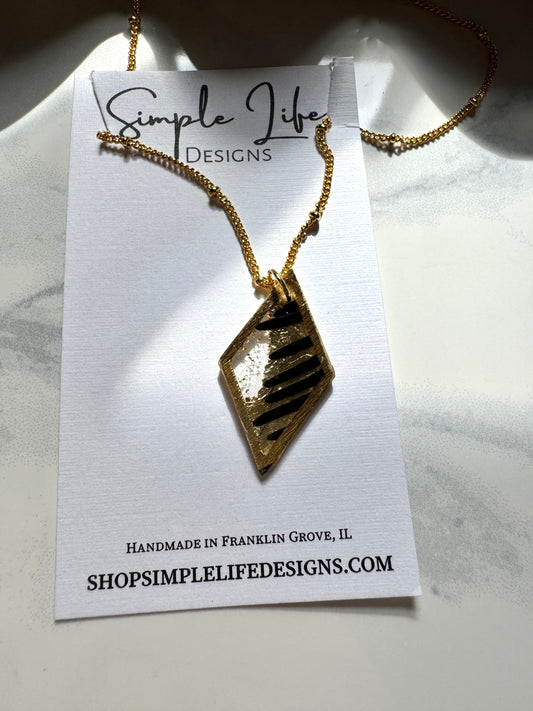 Black and Gold Leaf Diamond