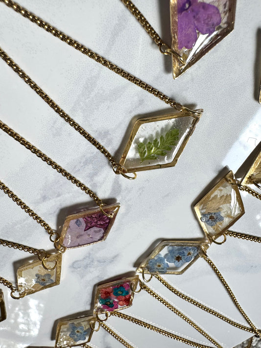 Forget Me Not Flower Diamond Bracelet