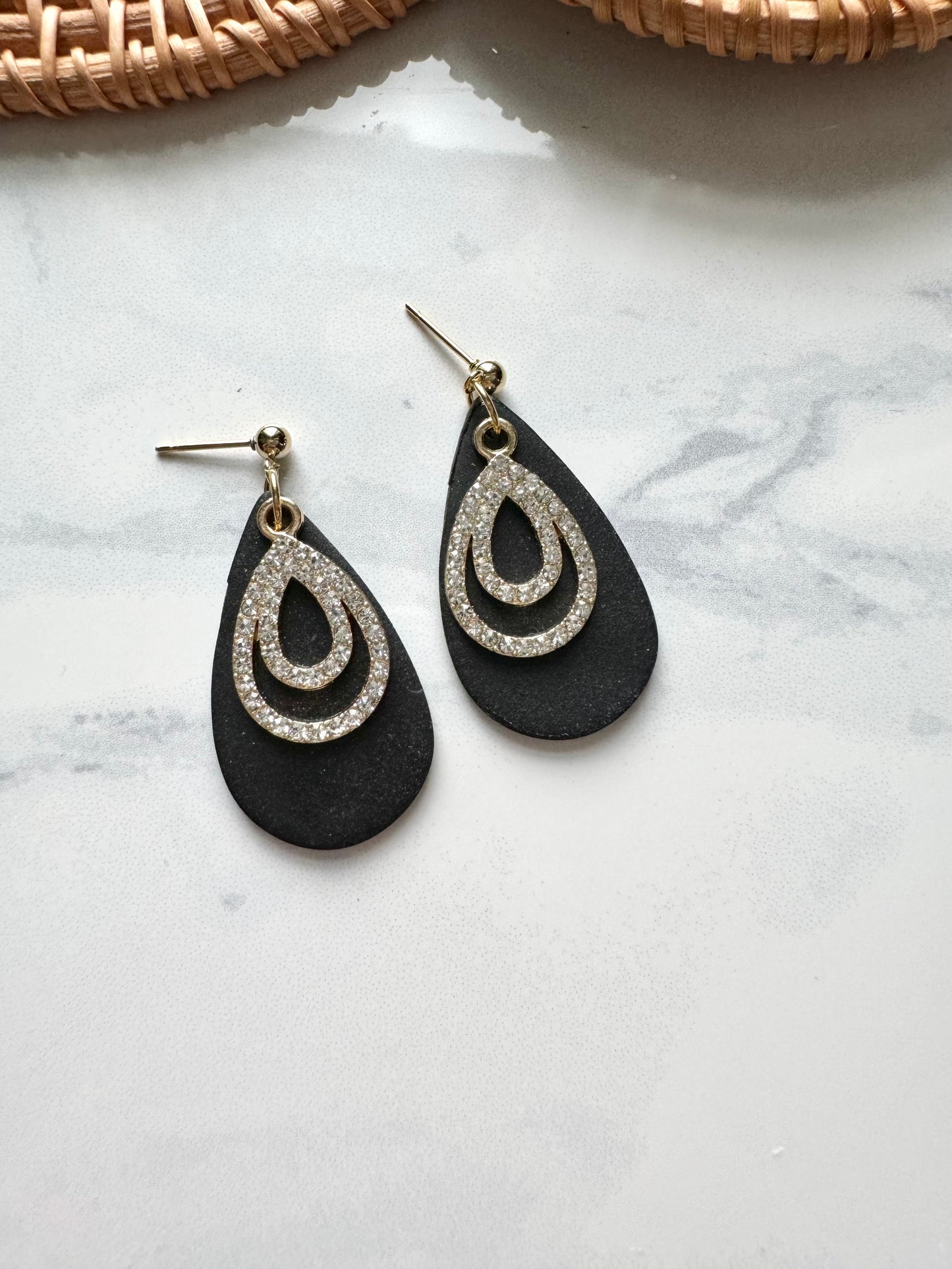 Sparkle Teardrops (Simple Elegance)