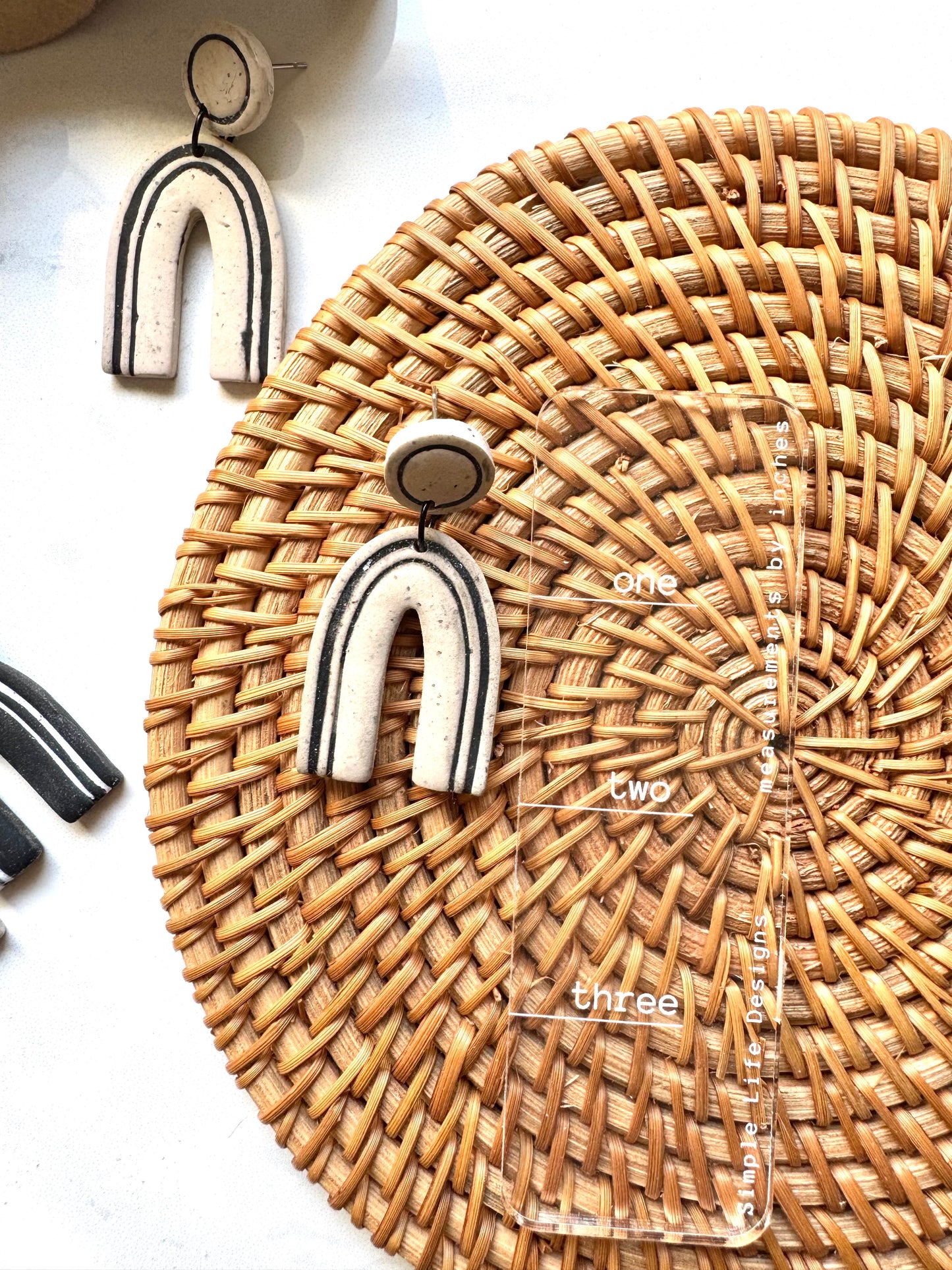 Geo Arch Outline Clay Earrings
