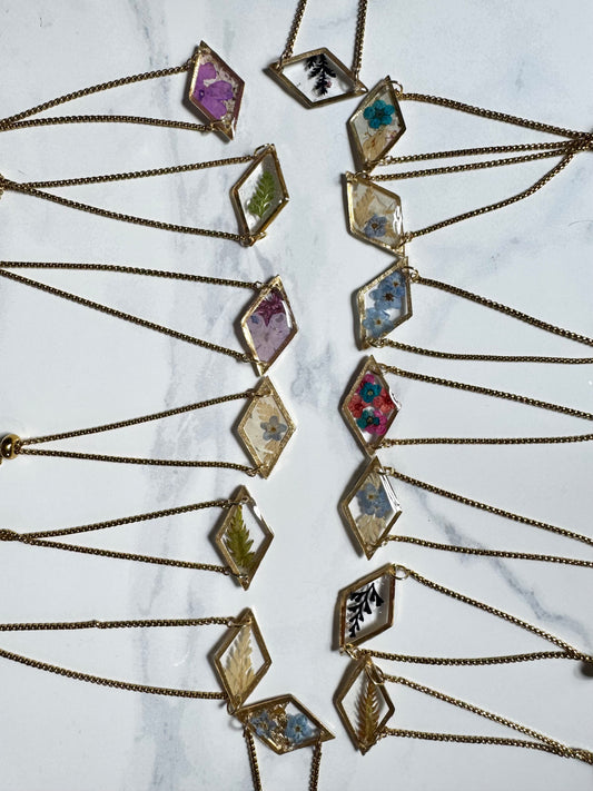 Forget Me Not Flower Diamond Bracelet