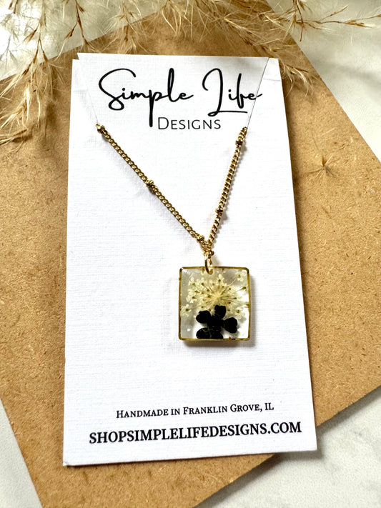 Black Lace Flower Square Necklace