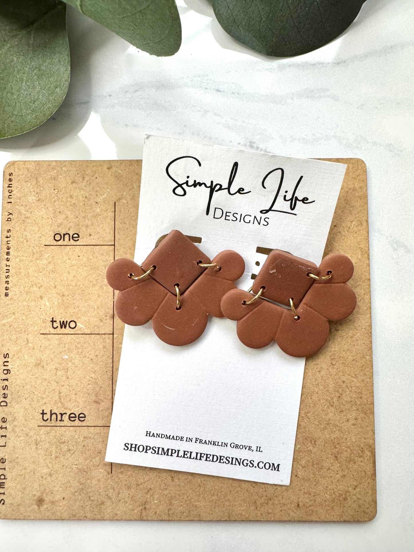 Rust Scalloped Fan Studs