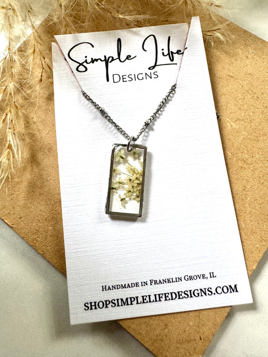 Lace Flower Rectangle Necklace