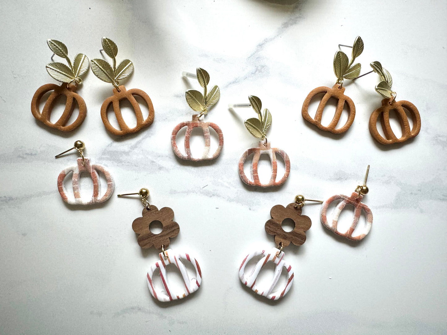 Autumn Pumpkin Outline Dangles