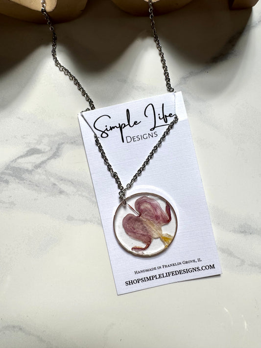 Bleeding Heart Flower Circle