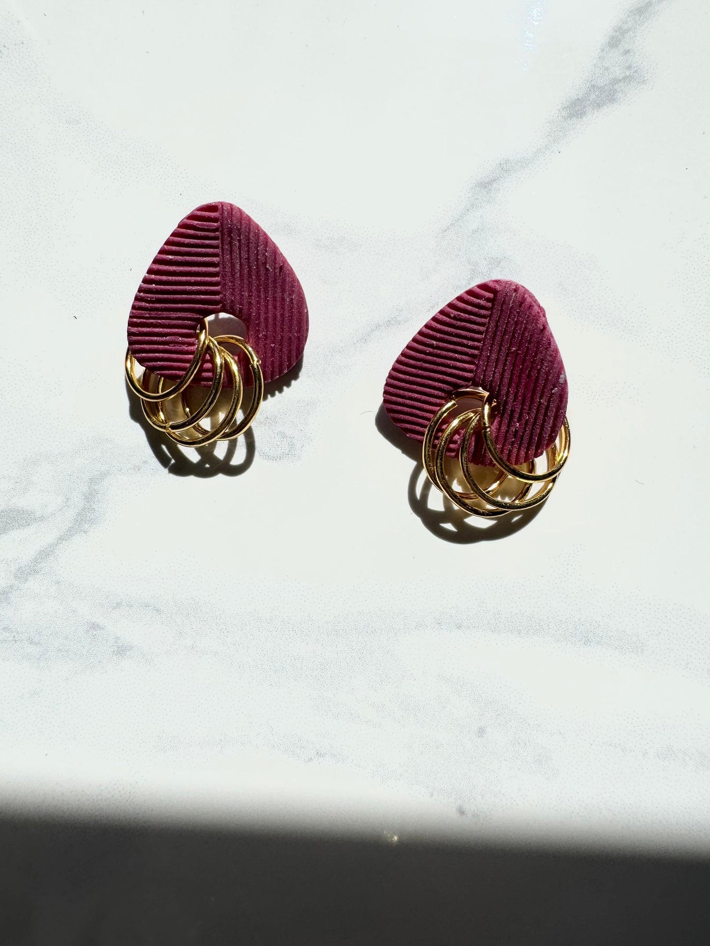 Organic Triangle Magenta Texture Jump Ring Studs