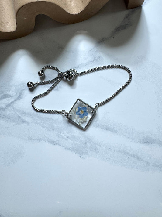Lace & Forget Me Not Flower Bracelet