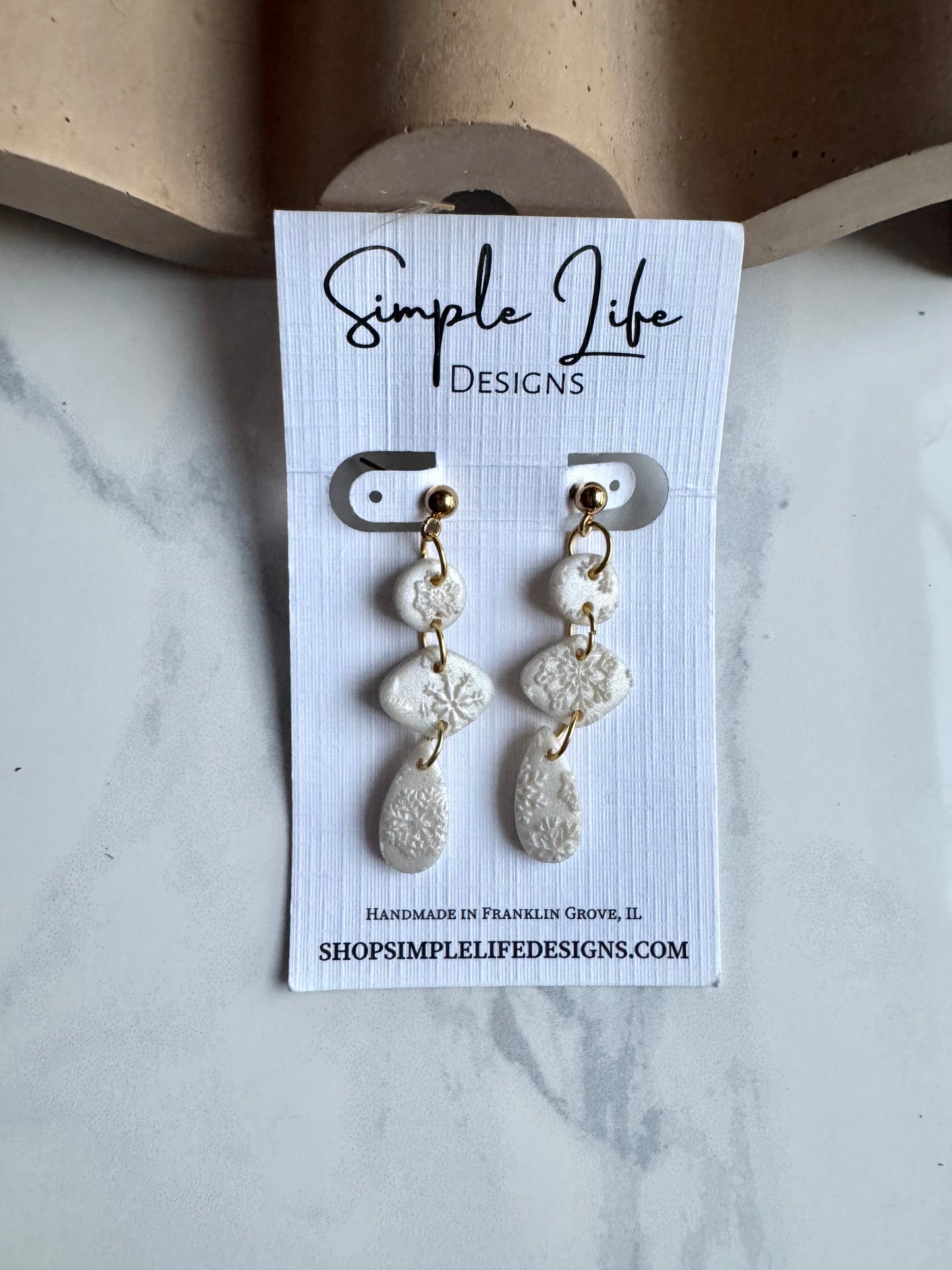 Snowflake Texture Small Dangles