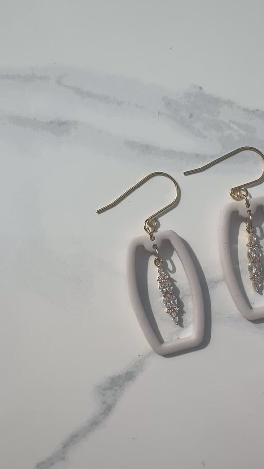 Simple Elegance - Movement Edition